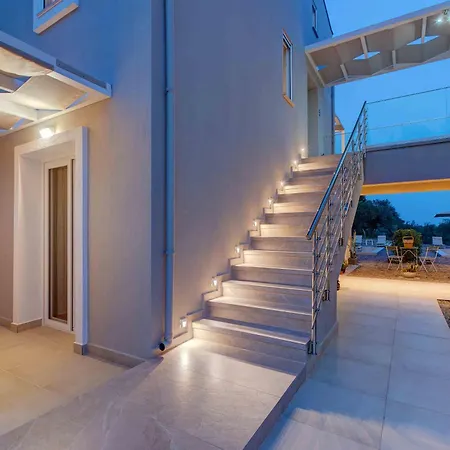 Appartamento Kaela Pool Agios Nikolaos (Chalkidiki)