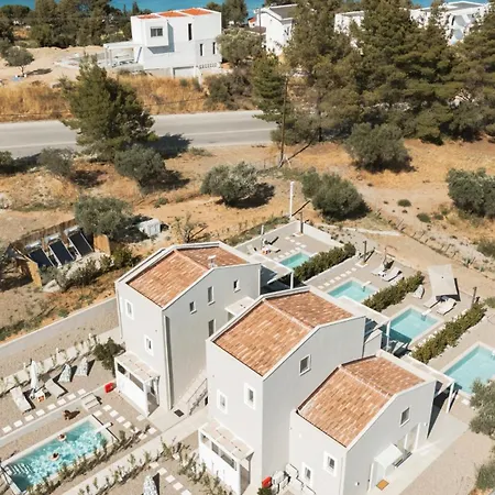 Kaela Pool Ágios Nikólaos