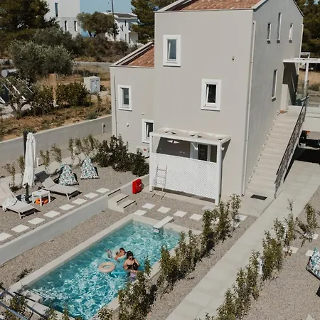 דירה Kaela Pool *